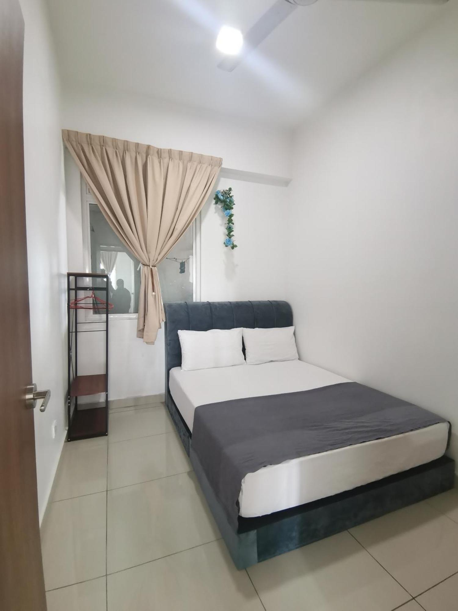 Ilsham Guest House @ Seroja Hills Bbst Sepang Buitenkant foto